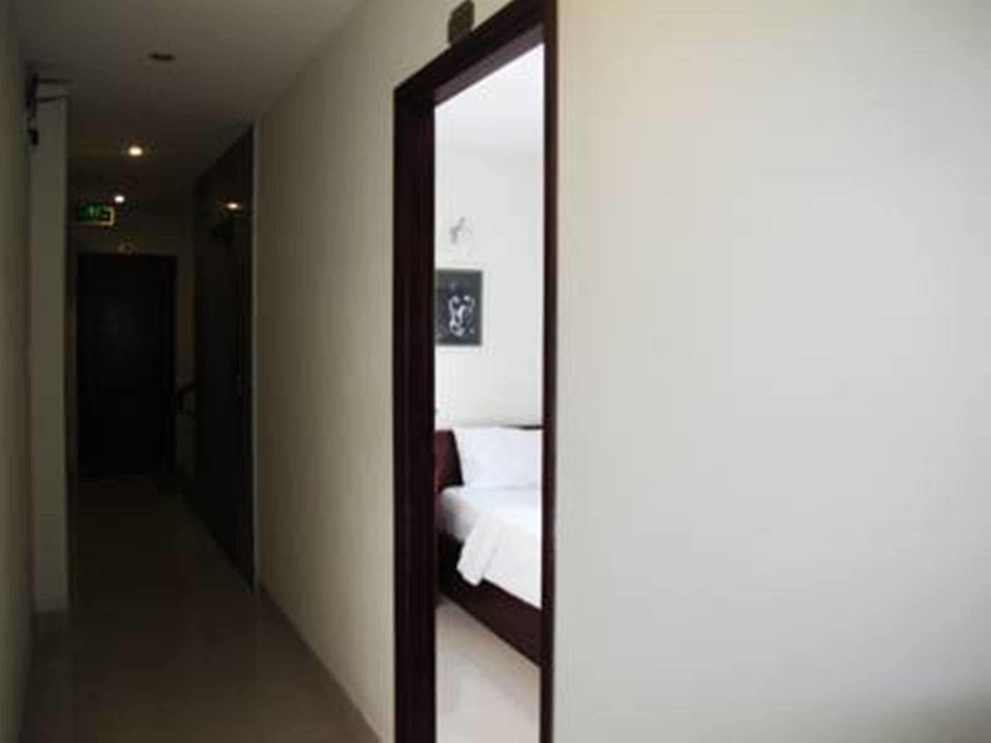 Bao Quang Hotel Дананг Екстер'єр фото