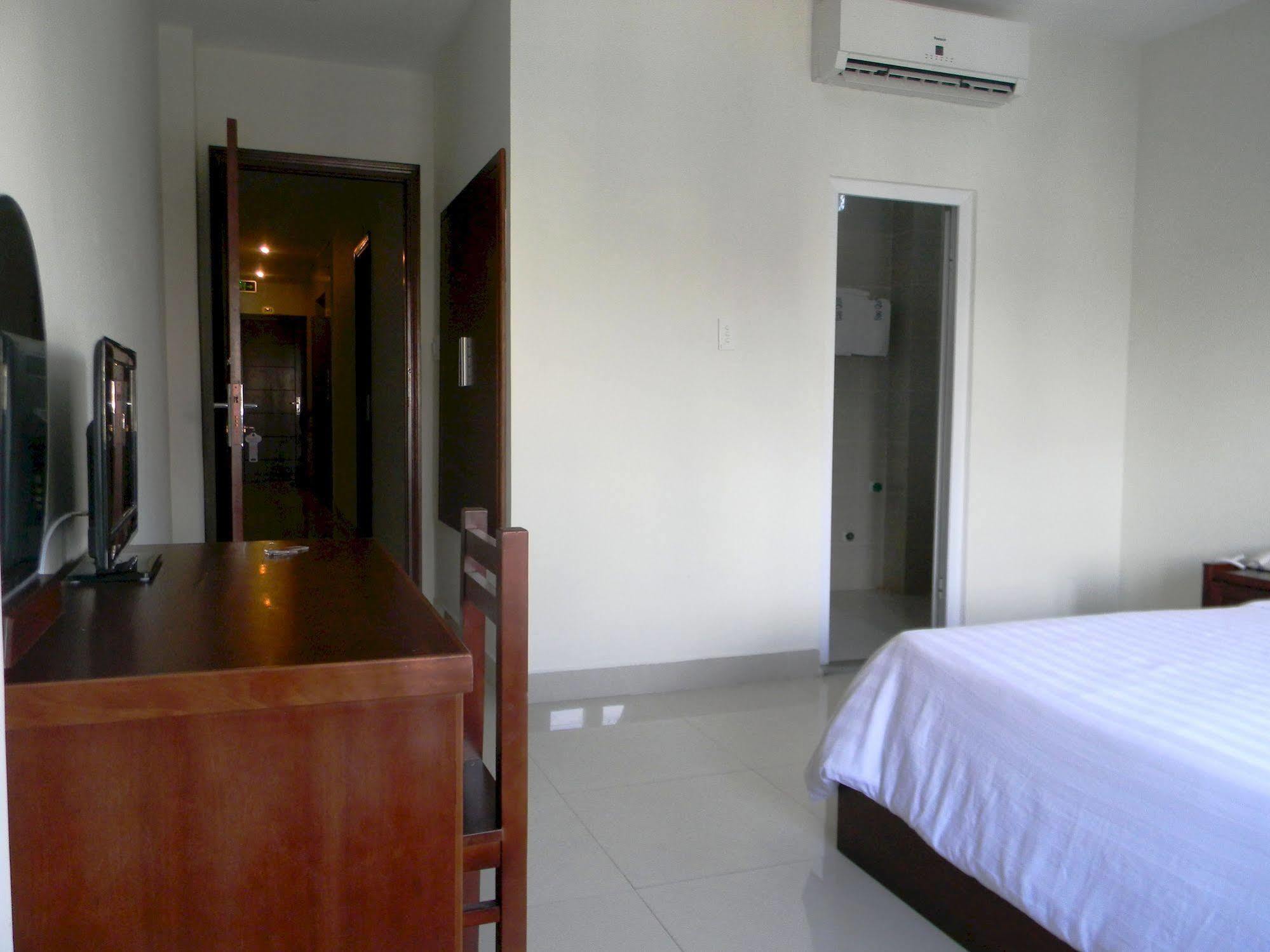 Bao Quang Hotel Дананг Екстер'єр фото
